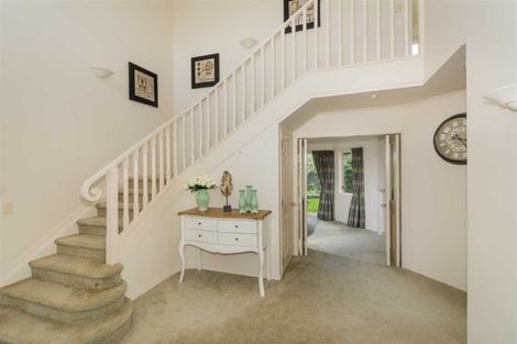 Photo of property in 22 Dene Court Lane, Greenhithe, Auckland, 0632