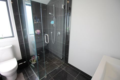 Photo of property in 22 Brooke Place, Alexandra, 9320