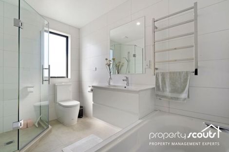 Photo of property in 27b Westgate Drive, Westgate, Auckland, 0614