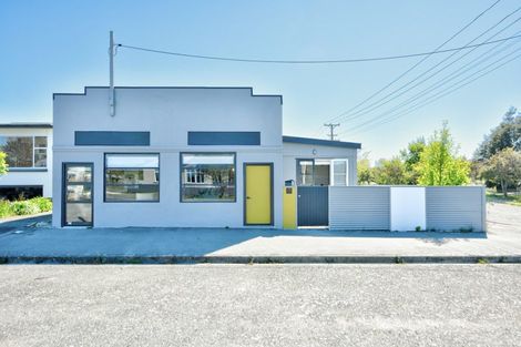 Photo of property in 28 Huron Street, East Gore, Gore, 9710