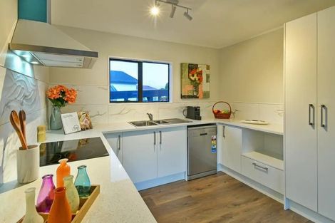 Photo of property in 1/11 Barneys Farm Road, Clendon Park, Auckland, 2103