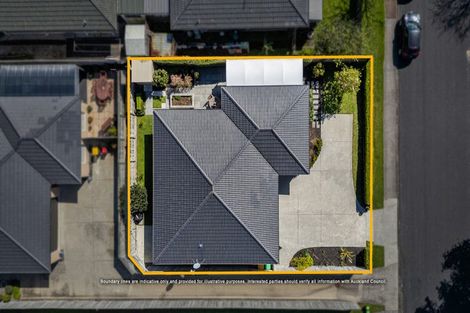 Photo of property in 14 Hatton Road, Orewa, 0931