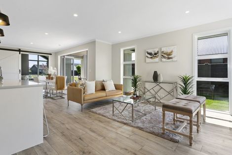 Photo of property in 32 Terry Came Drive, Cambridge, 3434