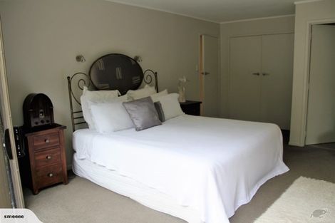 Photo of property in 43 Sharon Road, Waiake, Auckland, 0630