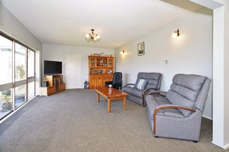 Photo of property in 9 Leyton Place, Nawton, Hamilton, 3200