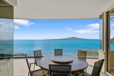 Photo of property in 52 Seacliffe Avenue, Belmont, Auckland, 0622