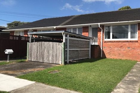 Photo of property in 2/4a Corrella Road, Belmont, Auckland, 0622