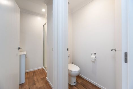 Photo of property in 16 Antrim Glade, Welcome Bay, Tauranga, 3175