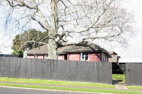 Photo of property in 29 Grande Vue Road, Hillpark, Auckland, 2102