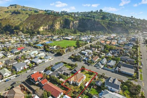 Photo of property in 11 Hardwicke Street, Sumner, Christchurch, 8081