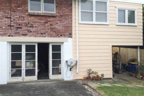 Photo of property in 3/6 Catalina Crescent, Forrest Hill, Auckland, 0620