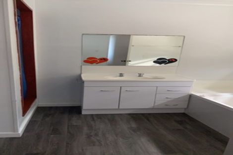 Photo of property in 72 Sinclair Street, New Brighton, Christchurch, 8083