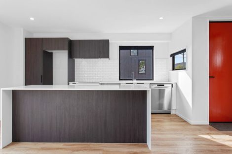 Photo of property in 2/42 Dickens Street, Addington, Christchurch, 8024