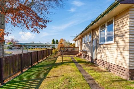 Photo of property in 27 Te Rangitautahanga Road, Turangi, 3334