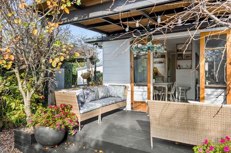 Photo of property in 90 Tait Drive, Greenmeadows, Napier, 4112