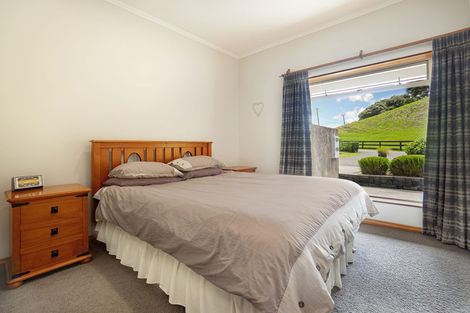 Photo of property in 131 Oyster Point Road, Kaukapakapa, Warkworth, 0984
