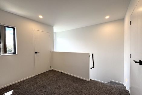Photo of property in 4d Tainui Terrace, Mangere Bridge, Auckland, 2022