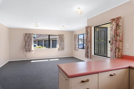 Photo of property in Rimu Village, 17/72 Rimu Road, Raumati Beach, Paraparaumu, 5032