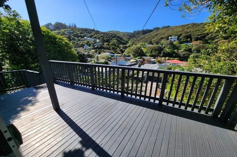 Photo of property in 3/45 Airlie Road, Plimmerton, Porirua, 5026