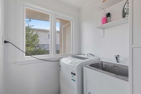 Photo of property in 7 Arney Road, Ranui, Auckland, 0612