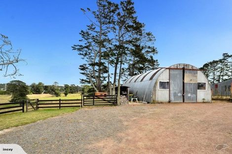 Photo of property in 324 Taupaki Road, Taupaki, Henderson, 0782