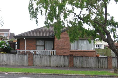 Photo of property in 1/12 Bolton Street, Blockhouse Bay, Auckland, 0600