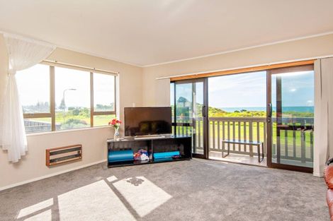 Photo of property in 1/298 Ocean Road, Ohope, 3121