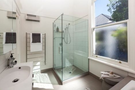 Photo of property in 52a Onslow Street, St Albans, Christchurch, 8014