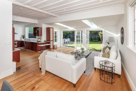 Photo of property in 35 St Marys Road, Saint Marys Bay, Auckland, 1011