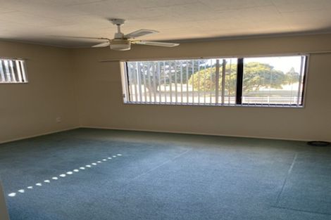 Photo of property in 2a Balmacewen Place, Mount Maunganui, 3116