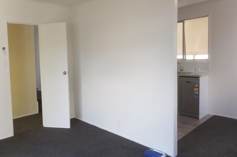 Photo of property in 5 Tangelo Place, Bucklands Beach, Auckland, 2012