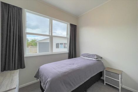 Photo of property in 5 Oxford Street, Tirau, 3410
