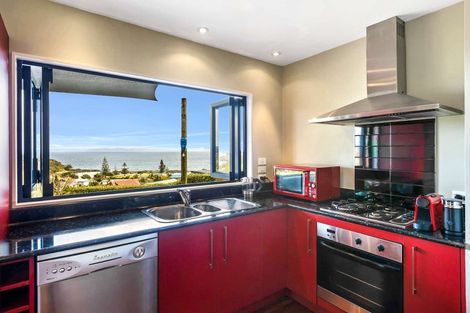 Photo of property in 9 Dudley Crescent, Cable Bay, 0420