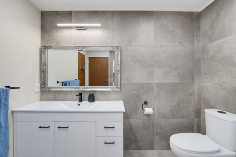 Photo of property in 3 Hill Court, Awapuni, Palmerston North, 4412