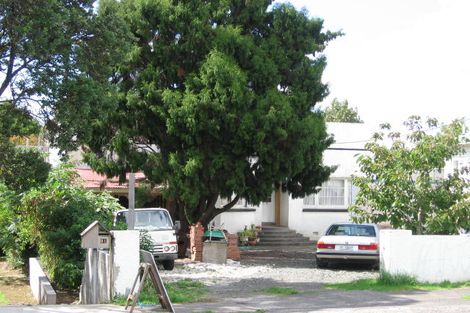Photo of property in 19 Croydon Road, New Lynn, Auckland, 0600