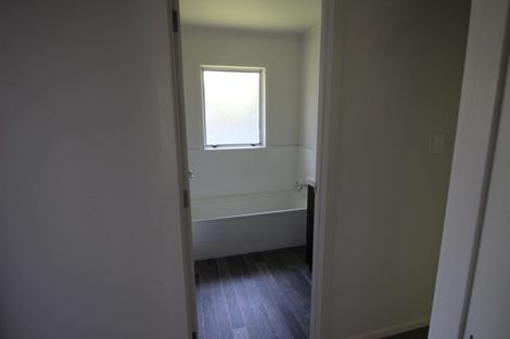 Photo of property in 2 Frank Hewitt Street, Pukekohe, 2120