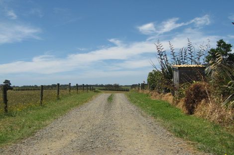 Photo of property in 83 Boyd Road, Clarks Beach, Pukekohe, 2679