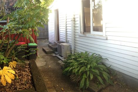 Photo of property in 17 Lyndon Street, Riccarton, Christchurch, 8011