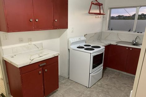 Photo of property in 522 Beach Road, Murrays Bay, Auckland, 0630