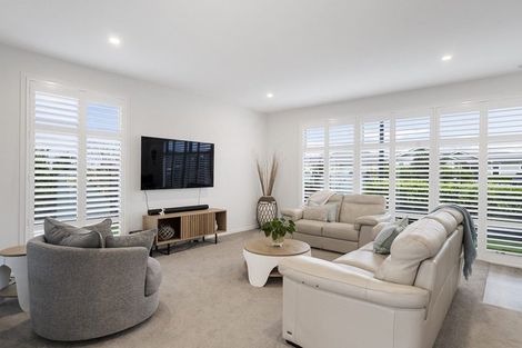 Photo of property in 64 Sandhurst Drive, Papamoa Beach, Papamoa, 3118