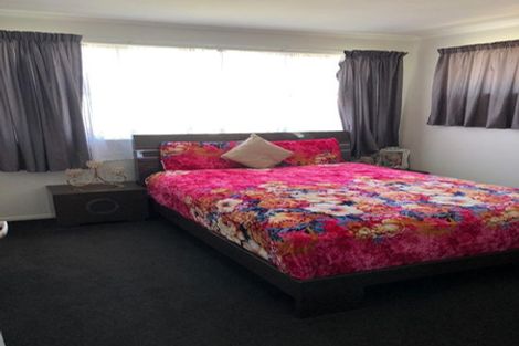 Photo of property in 22 Hyde Street, Manurewa East, Auckland, 2102