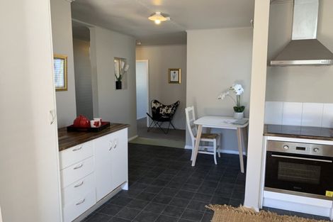 Photo of property in 54b Joll Road, Havelock North, 4130