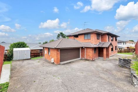 Photo of property in 8 Gordon Stanley Drive, Massey, Auckland, 0614