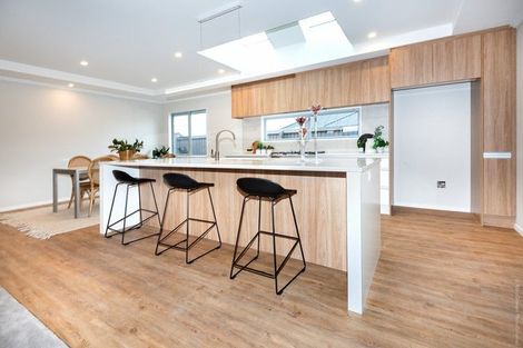 Photo of property in 21 Ridgeland Way, West Melton, 7618