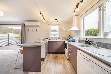 Photo of property in 69a Godley Street, Waiwhetu, Lower Hutt, 5010