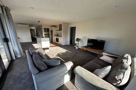 Photo of property in 9 Selfe Crescent, Burwood, Christchurch, 8083