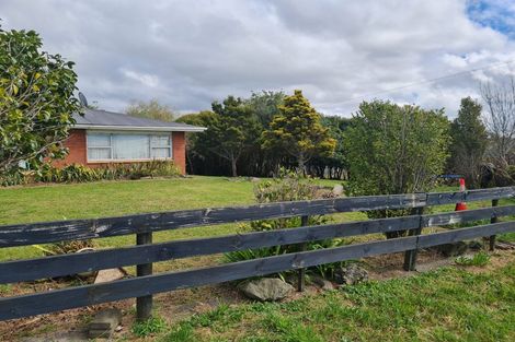 Photo of property in 68 Cemetery Road, Wainui, Silverdale, 0992