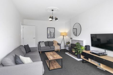 Photo of property in 8 Dempsey Street, Naenae, Lower Hutt, 5011