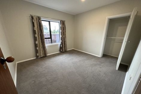 Photo of property in 32 Avonhead Road, Avonhead, Christchurch, 8042