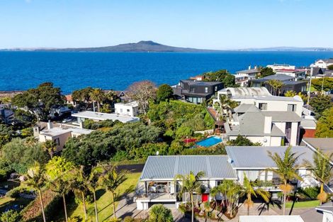 Photo of property in 3/43 Kitchener Road, Takapuna, Auckland, 0620
